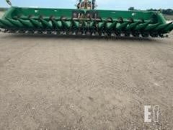 john-deere-616c-image-1