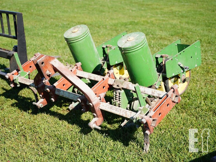 john-deere-71-image-1