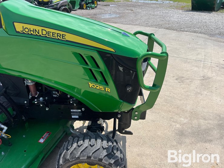 2018-john-deere-1025r-image-10