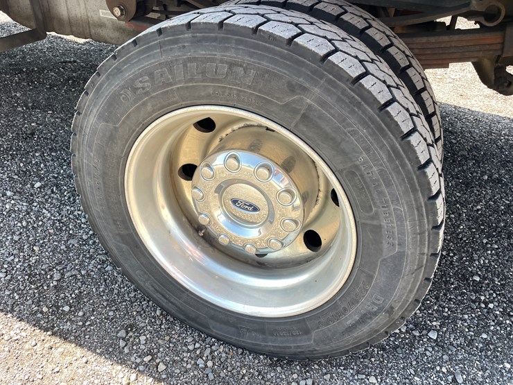 2016-ford-f550-image-20