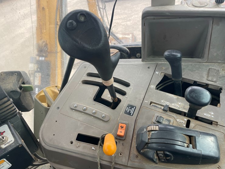 john-deere-6330-image-50