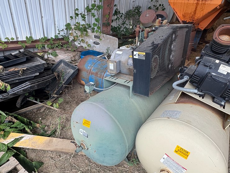 #60-•-#25936-•-champion-air-compressor-image-3