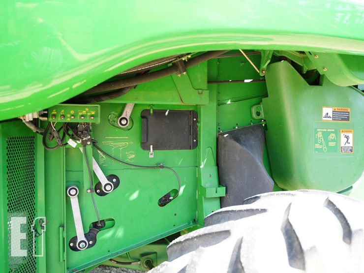 2005-john-deere-9660-sts-image-29