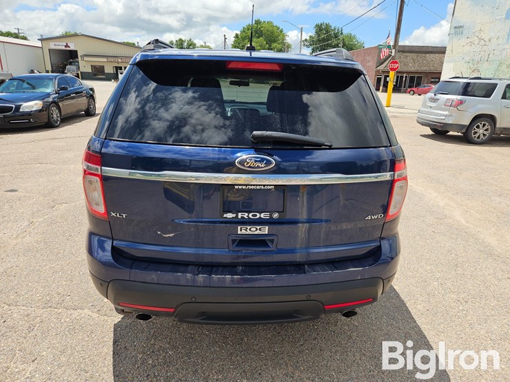 2012-ford-explorer-xlt-image-6