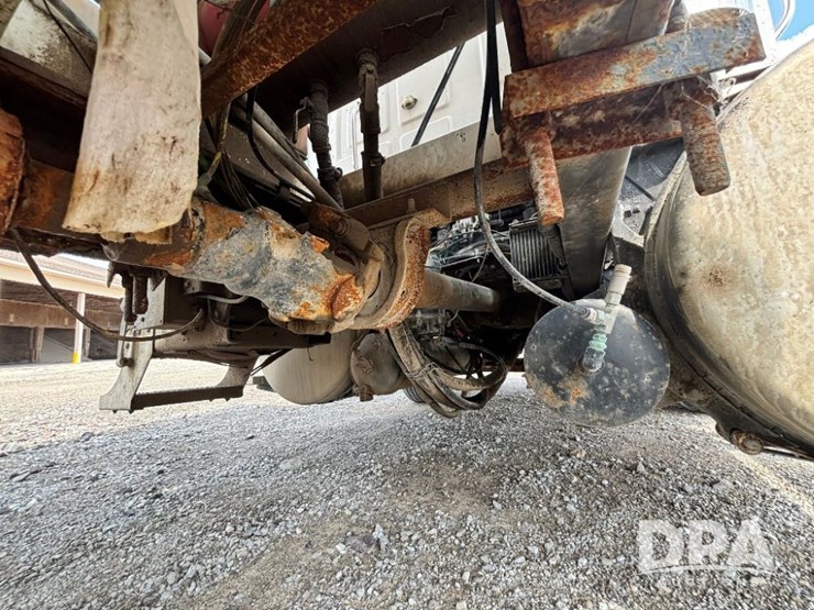 2005-sterling-dry-tender-truck-(gp11242,-unit-111565)-image-54