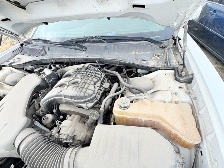 #51-•-#25944-•-inop-2018-dodge-charger-sedan-vin:-2c3cdxag8jh303650-image-16