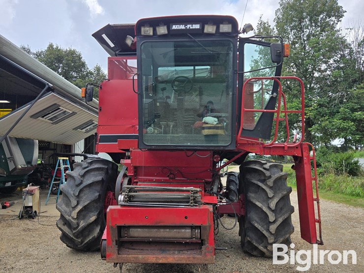 1994-case-ih-1688-image-2