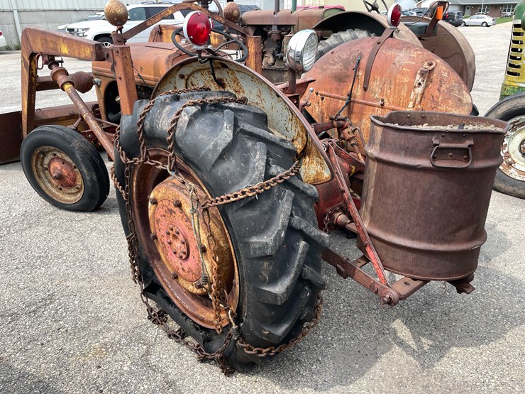 ford-tractor-image-4