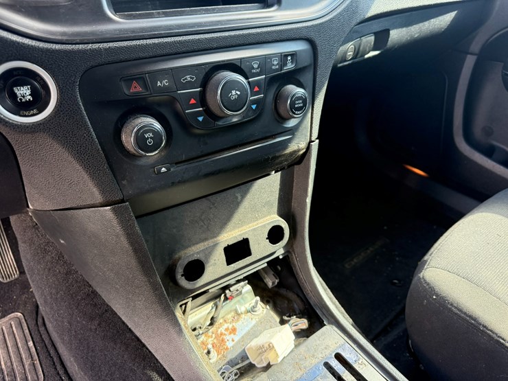 #10-•-#26540-•-2015-dodge-charger-sedan-vin:-2c3cdxat6fh125756-image-32