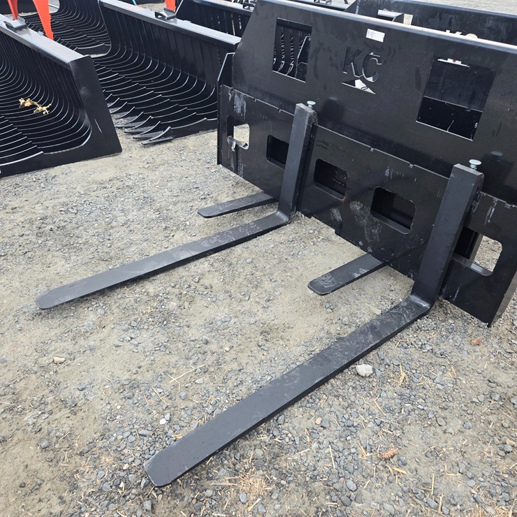 #419 • Kit container pallet fork