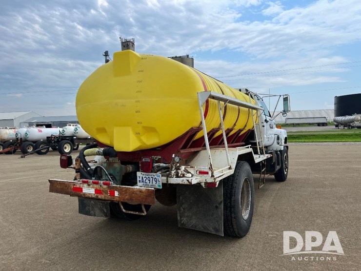 1993-chevrolet-kodiak-liquid-nurse-truck-(jn2597,-unit-2006)-image-12