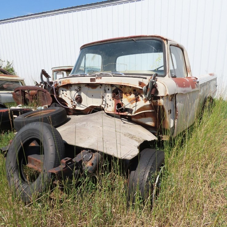 1961 FORD F100