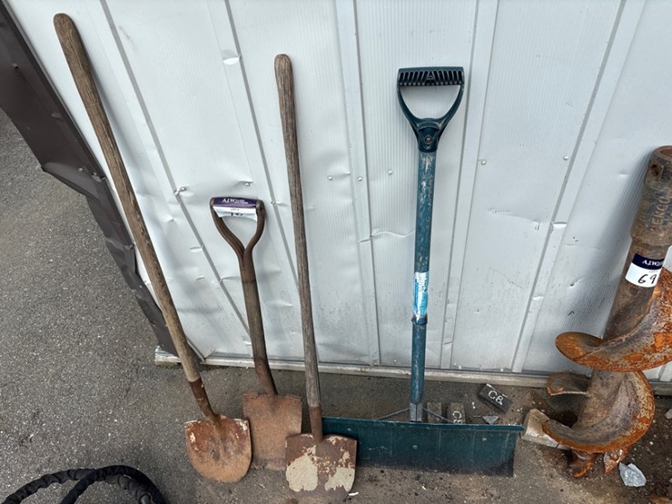 a-group-of-(4)-ass't-shovels-image-1