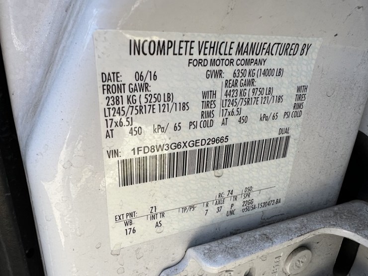 2016-ford-f350-image-10