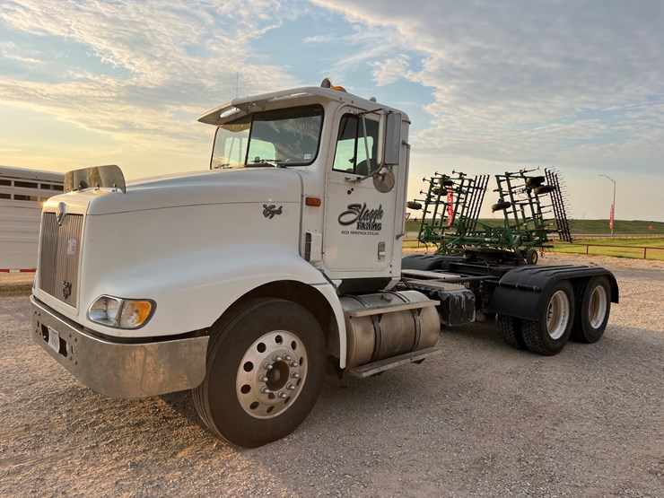 1998-cummins-m11-image-1