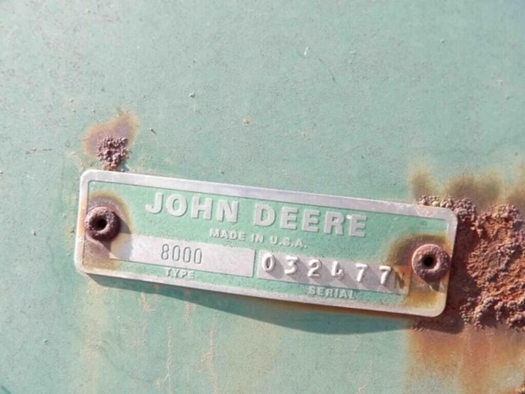 john-deere-8300-image-25