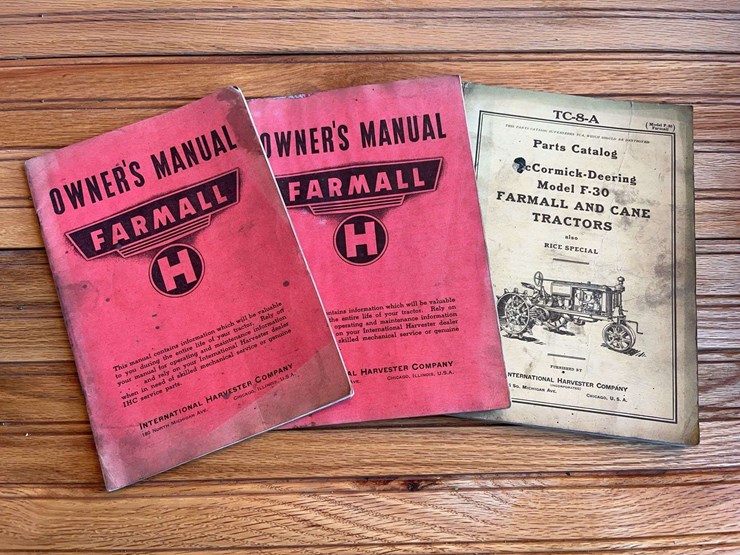(3)-ihc-farmall-tractor-manuals-image-1