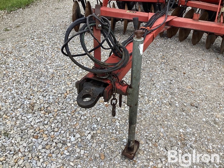case-ih-3950-image-9