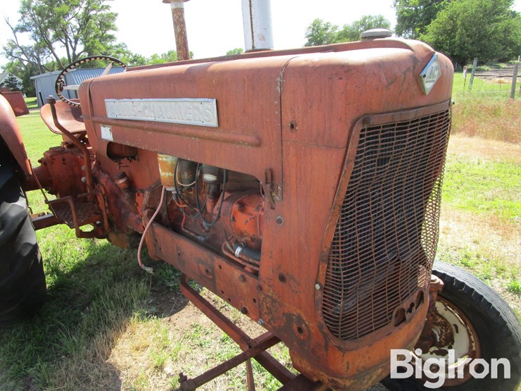 1961-allis-chalmers-d17-image-10