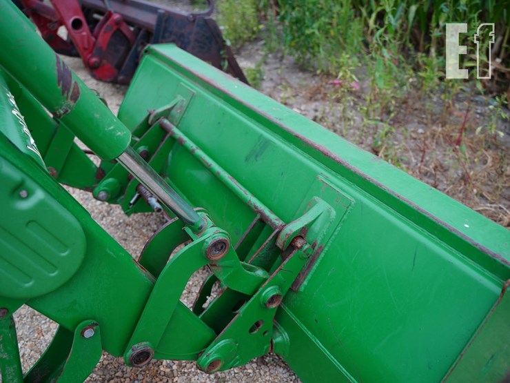 2013-john-deere-h310-image-8