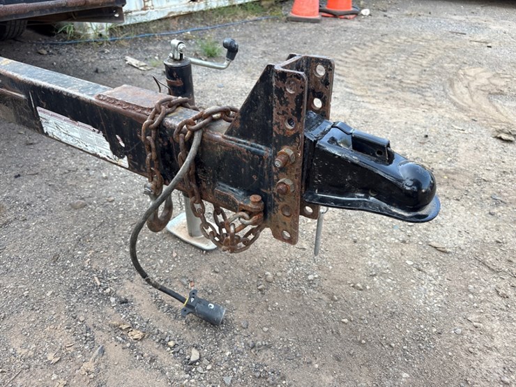 2019-kaufman-trailers-tandem-axle-tilt-trailer-image-6
