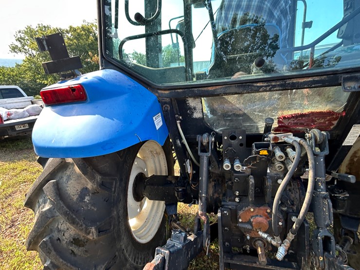 new-holland-tl100a-image-22