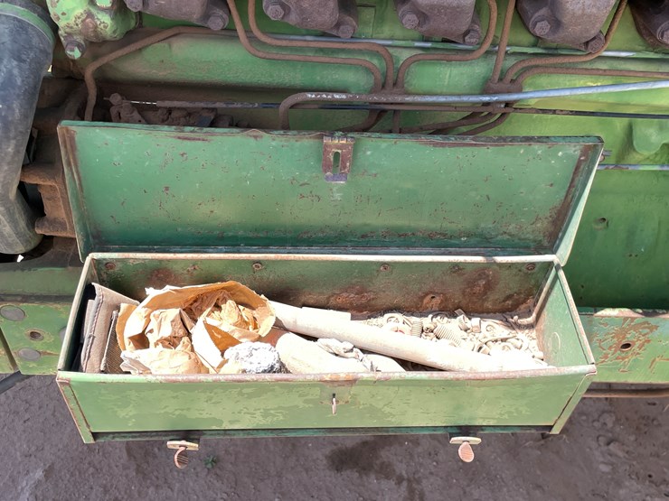 john-deere-2940-image-45