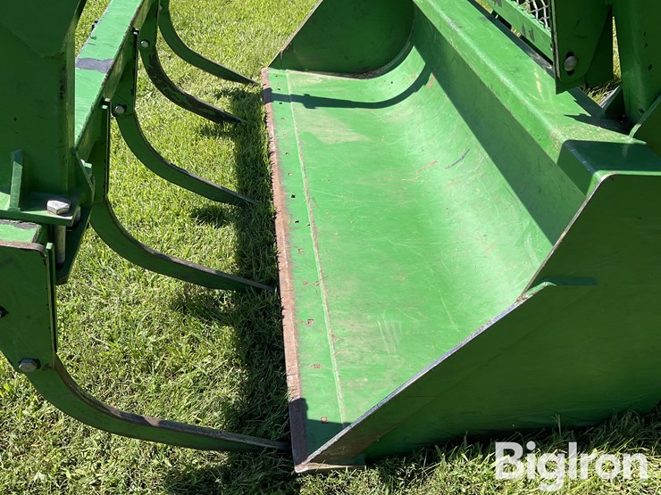 2010-john-deere-6115d-image-12