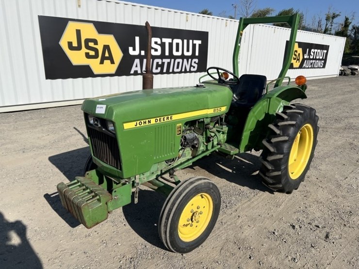john-deere-850-image-1
