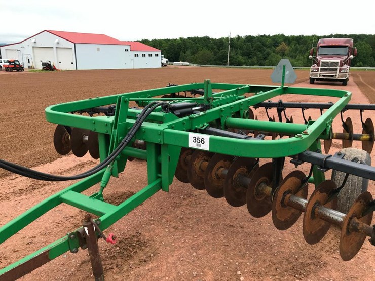 john-deere-110-image-13