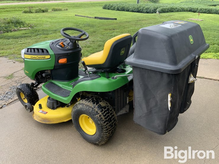 2015-john-deere-d110-image-7