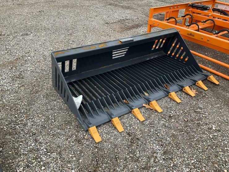 #1392-•-72"skid-steer-rock-bucket-image-1