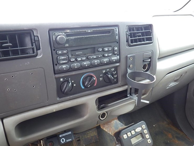 1999-ford-f450-image-27