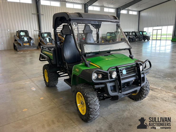 2013-john-deere-gator-image-3