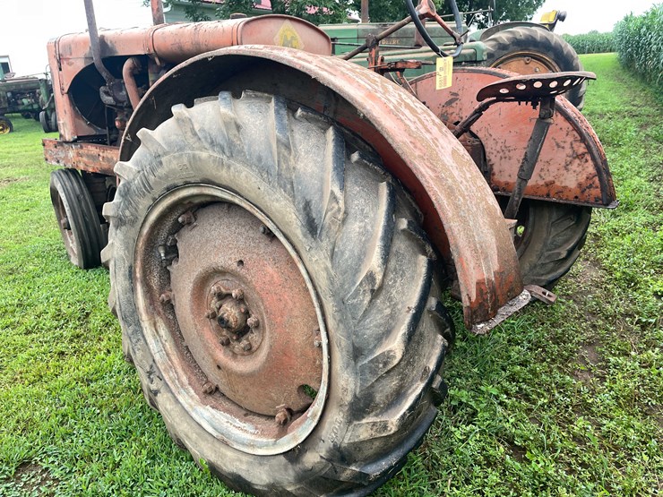 #6681-•-1937-allis-chalmers-tractor-image-14