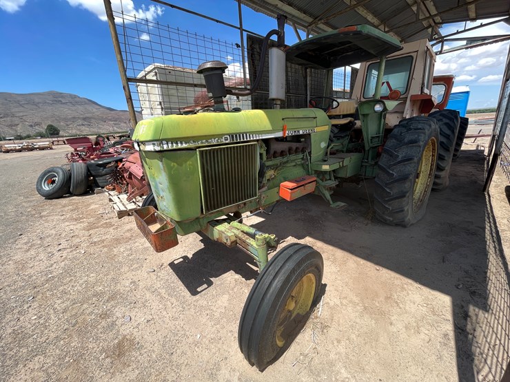 john-deere-2940-image-1