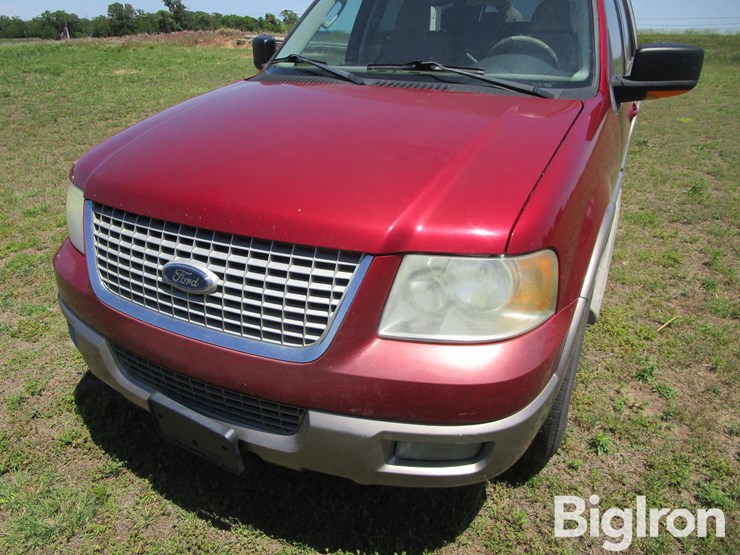 2004-ford-expedition-image-16
