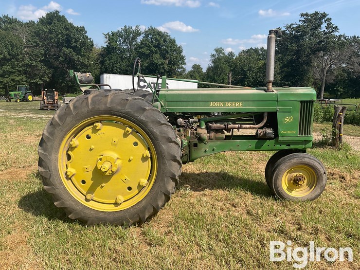 1956-john-deere-50-image-4