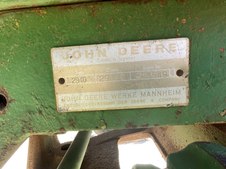 john-deere-2940-image-7