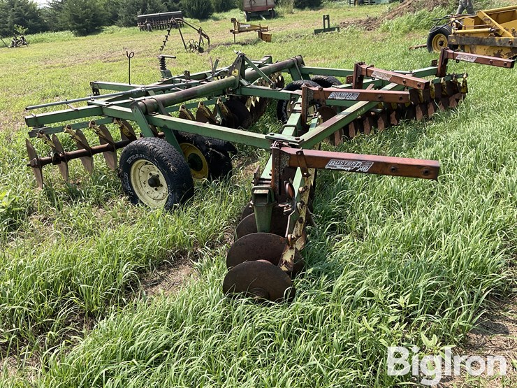 john-deere-bw-image-7