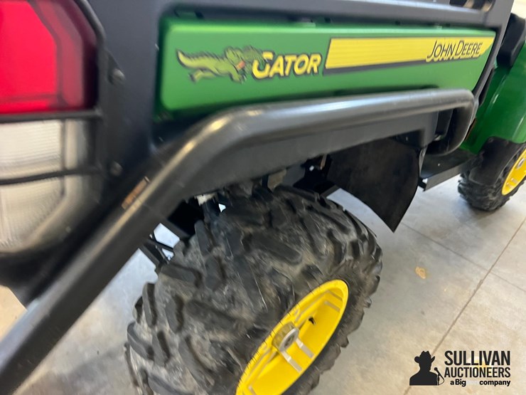 2013-john-deere-gator-image-17