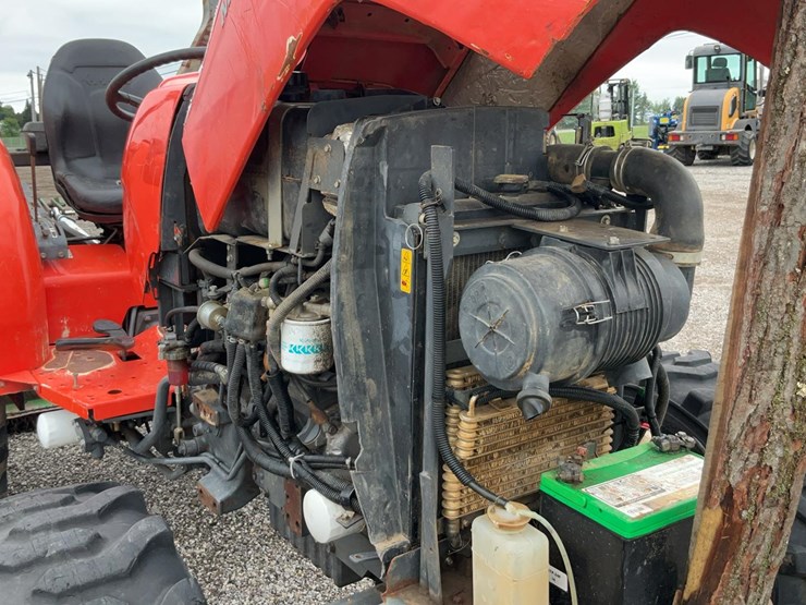 2016-kubota-mx5800-image-29