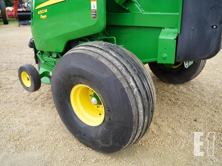 2023-john-deere-450m-image-25