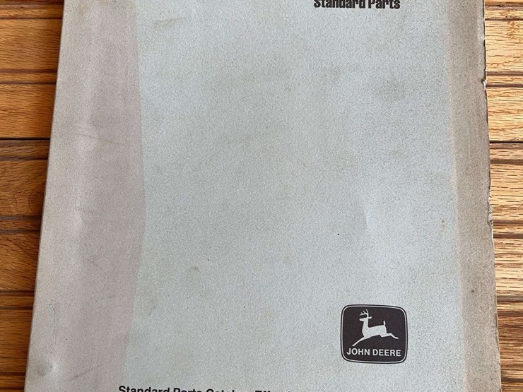 (2)-john-deere-hardware-+-standard-parts-catalogs-image-5