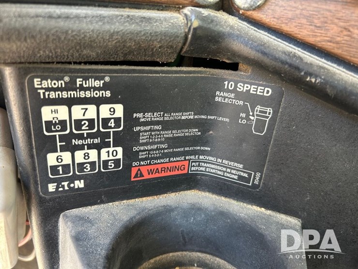 1995-freightliner-dry-tender-truck-(cp0609,-unit-2142)-image-46
