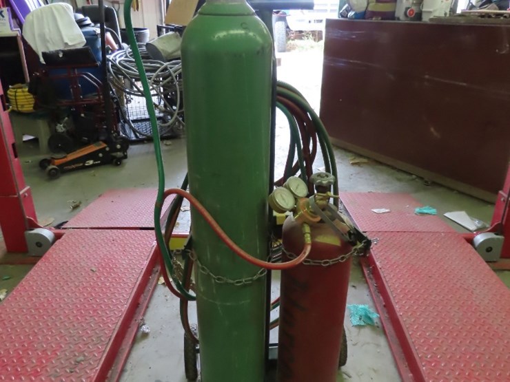 torch-set-image-1