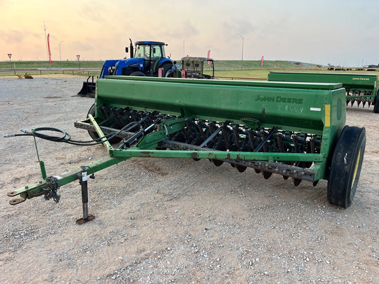 john-deere-450-image-1