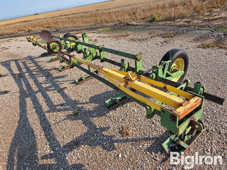 john-deere-48-image-6