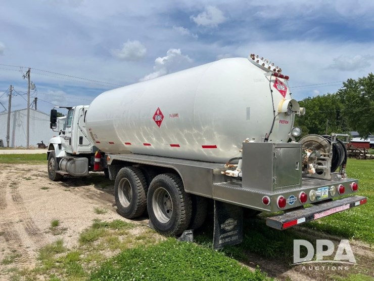 2010-ihc-prostar-7500-lp-truck-(jn2563,-unit-2204)-image-16