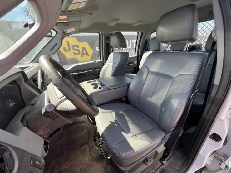 2016-ford-f350-image-24